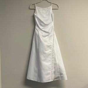 MARY'S Bridal White Satin Wedding Dress Label